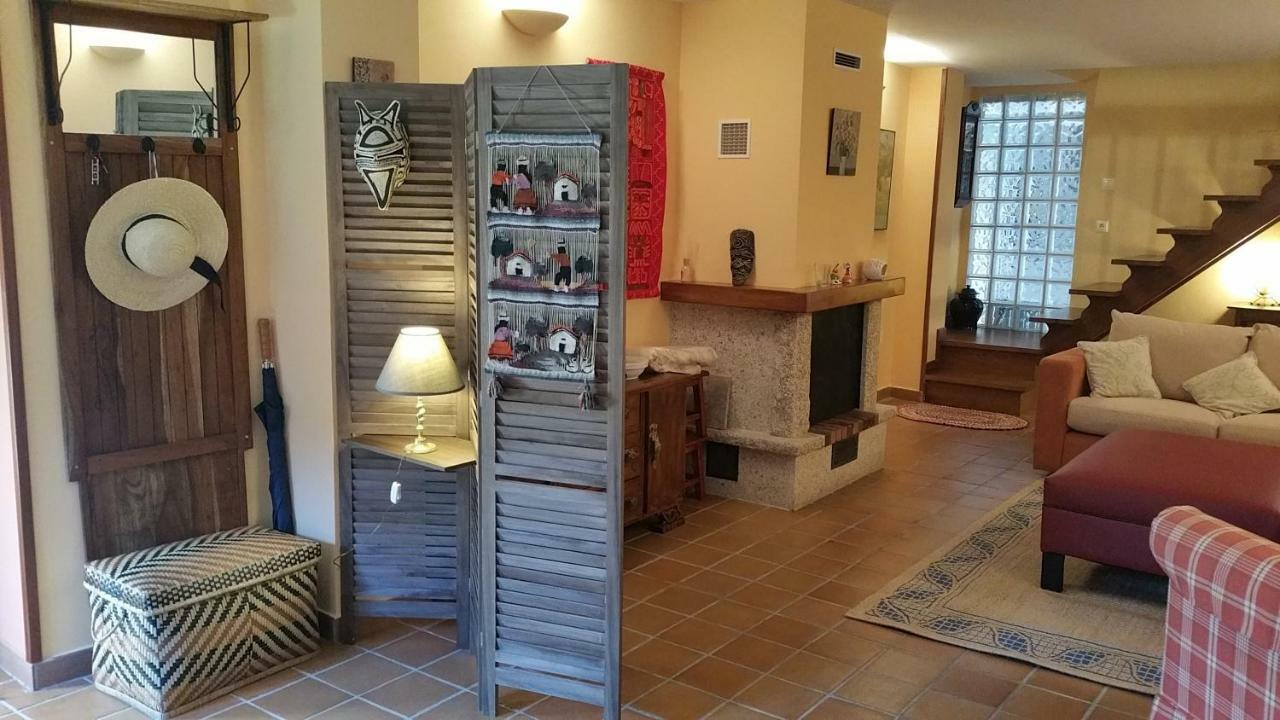 A Casa Do Buxo Villa Nogueira De Ramuin Luaran gambar